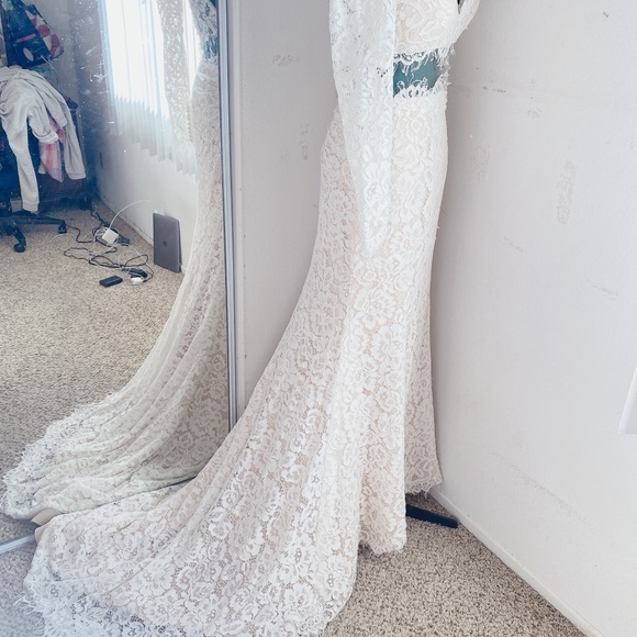 JUSTIN & ASHLEY LACE IVORY BEIGE MERMAID TWO-PIECE WEDDING DRESS SZ 8 - Picture 9 of 9